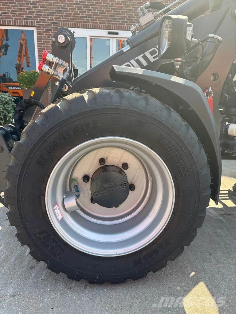 Pitbull XS28-45CRT 미니 로더