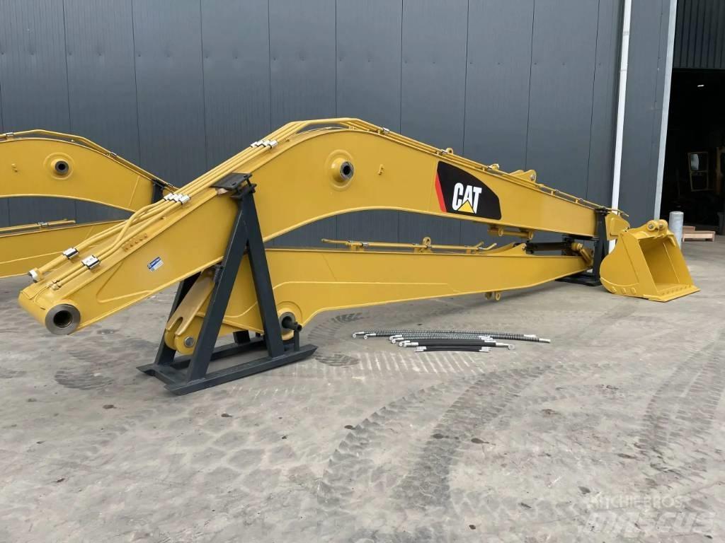 CAT 320D 18m Set 백호