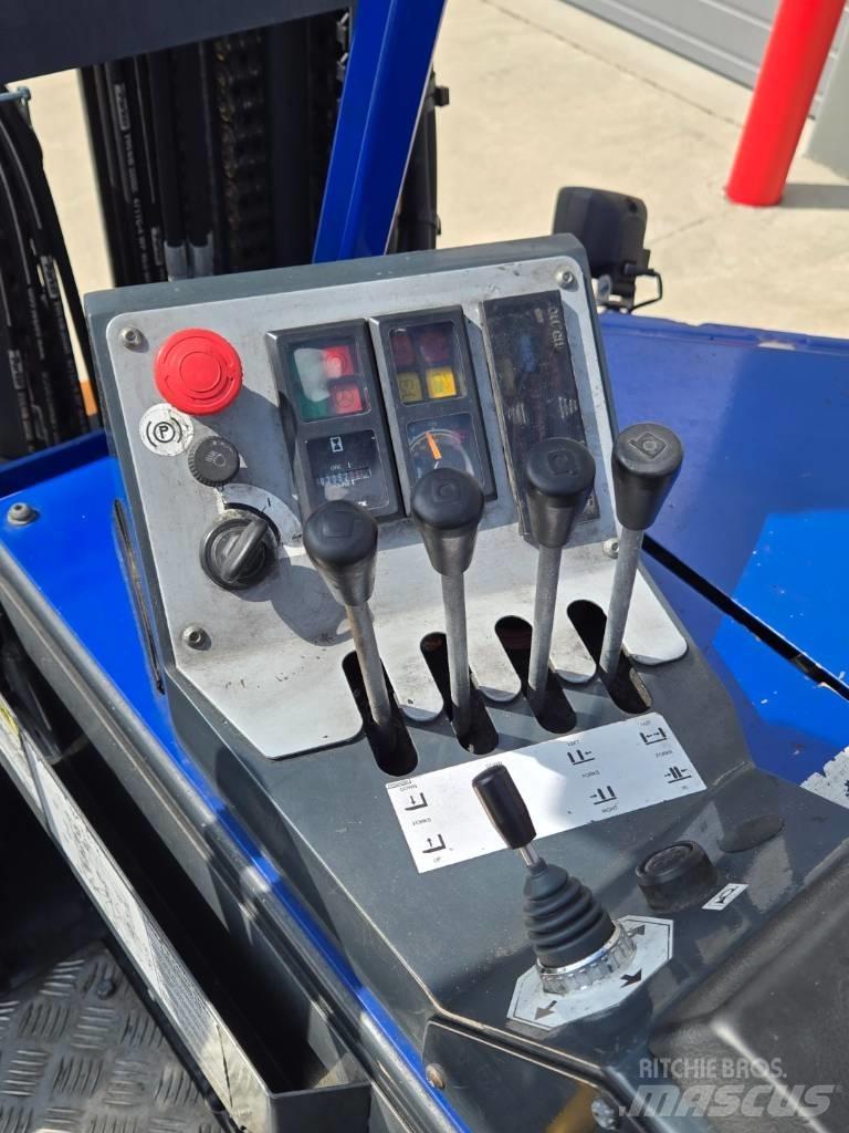 Combilift C 6000 리치 트럭