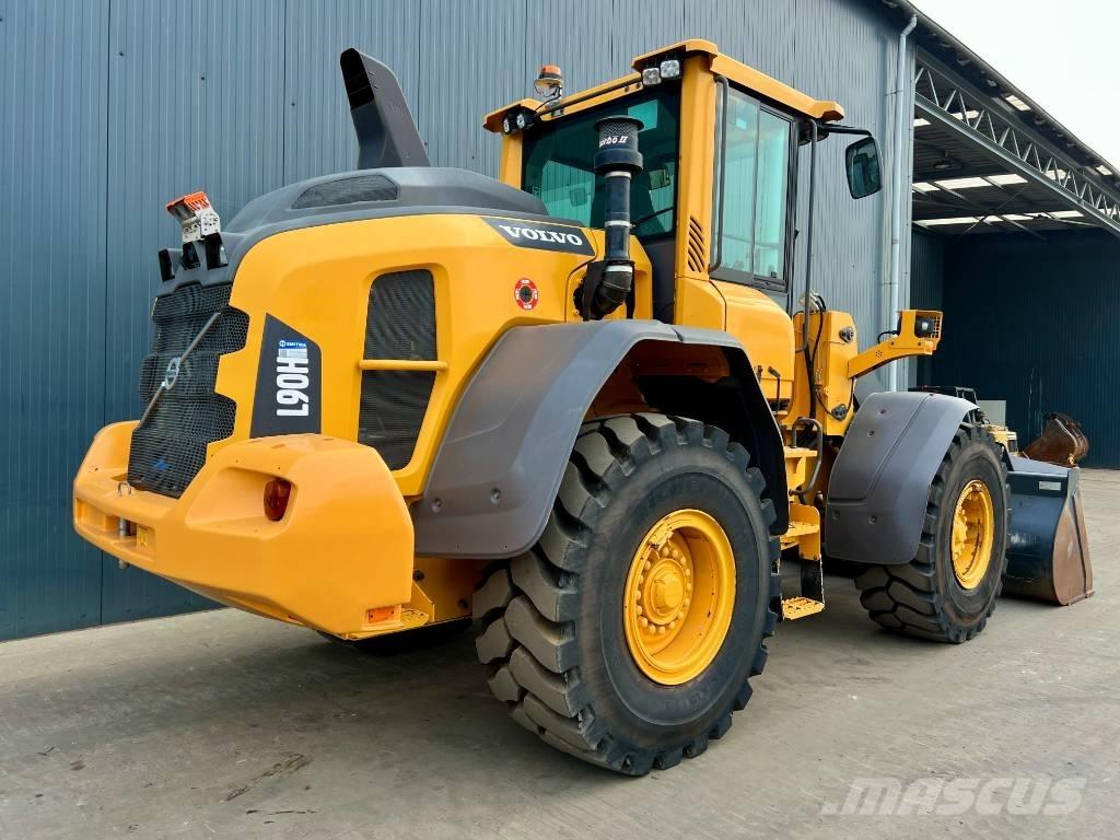 Volvo L90H  휠로우더