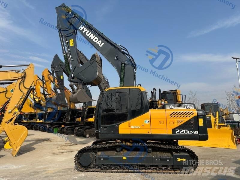 Hyundai R220LC-9S 대형 굴삭기 29톤 이상