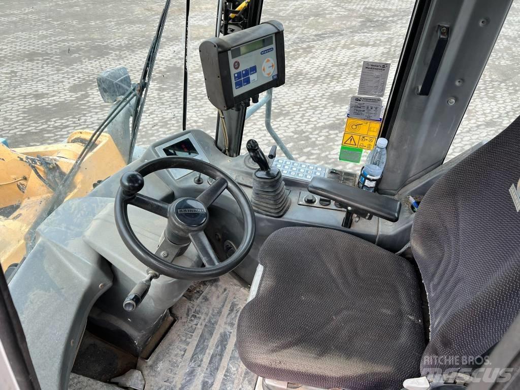 Liebherr 580  휠로우더