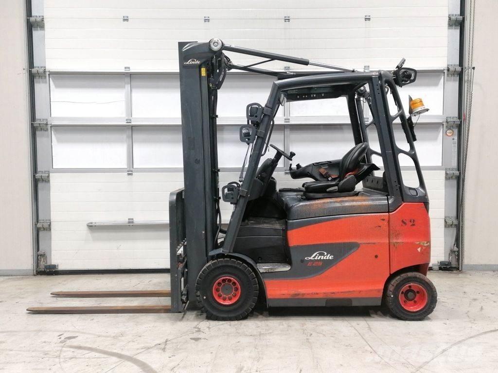 Linde E25H-01/600 전동 지게차