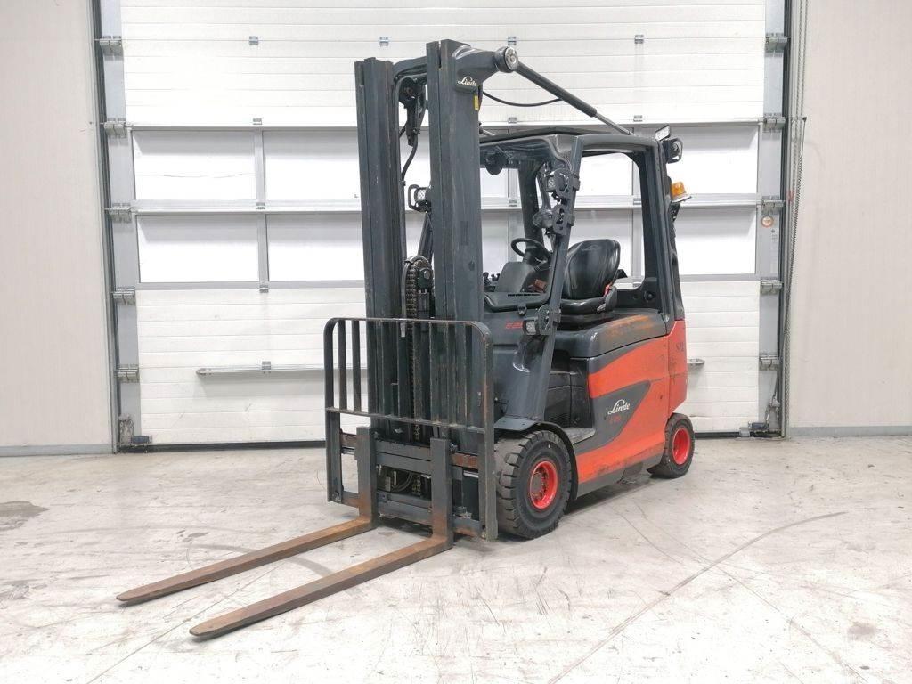 Linde E25H-01/600 전동 지게차