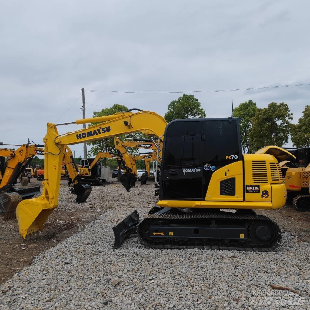 Komatsu PC 70 소형 굴삭기 7톤 미만