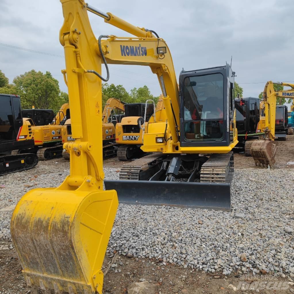 Komatsu PC 70 소형 굴삭기 7톤 미만