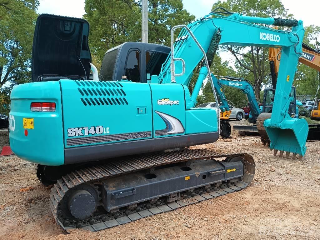 Kobelco SK 140 대형 굴삭기 29톤 이상
