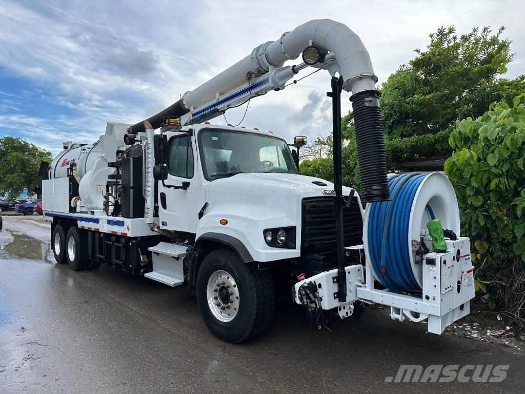 Freightliner 114 SD 콤비/진공 트럭