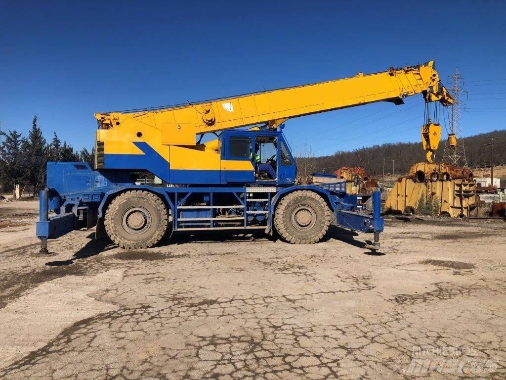 Kobelco RK 450 R/T 크레인