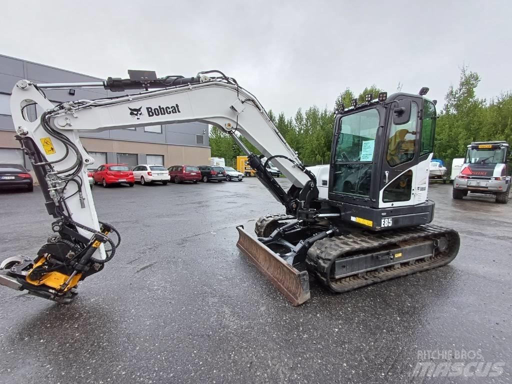 Bobcat E85 중형굴삭기 7톤-28톤