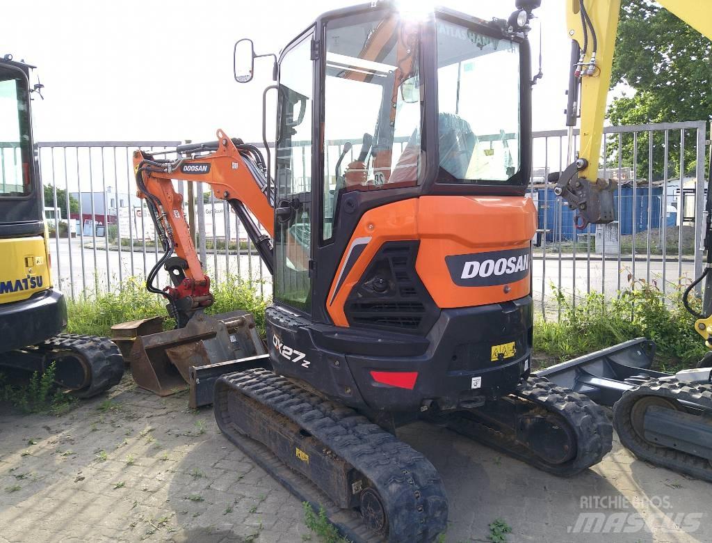 Doosan DX 27 Z 소형 굴삭기 7톤 미만