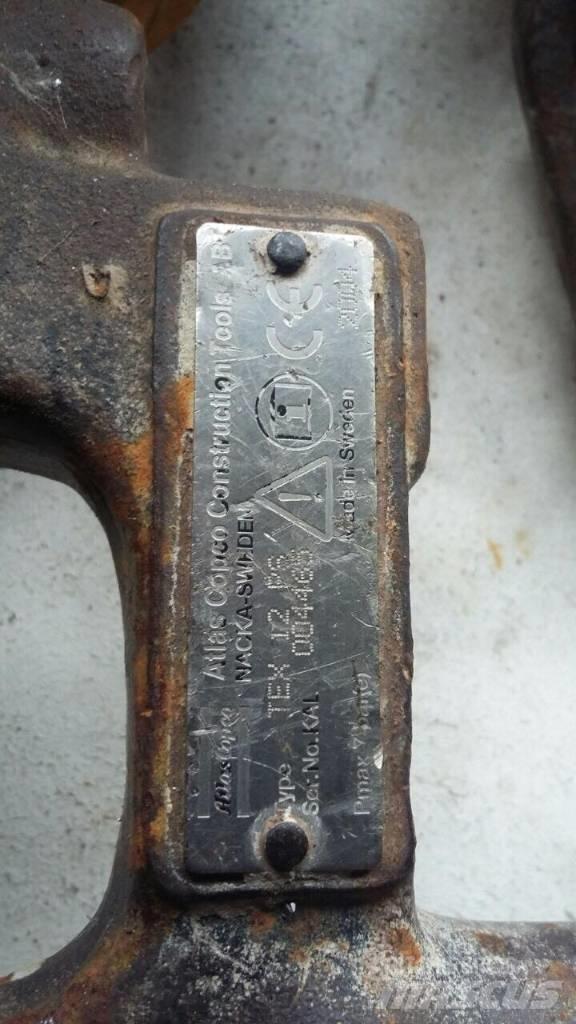 Atlas Copco TEX 250 브레이커