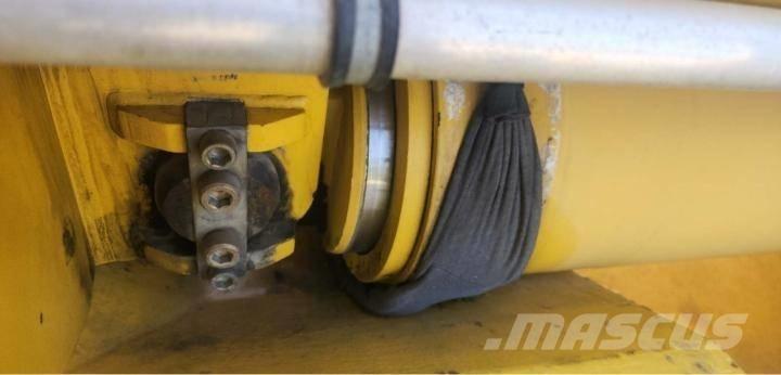 Demag AC 120-1 A/T 크레인
