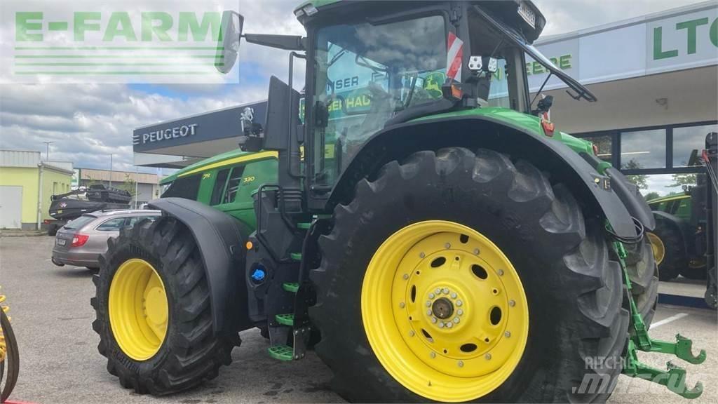 John Deere 7R 330 트랙터