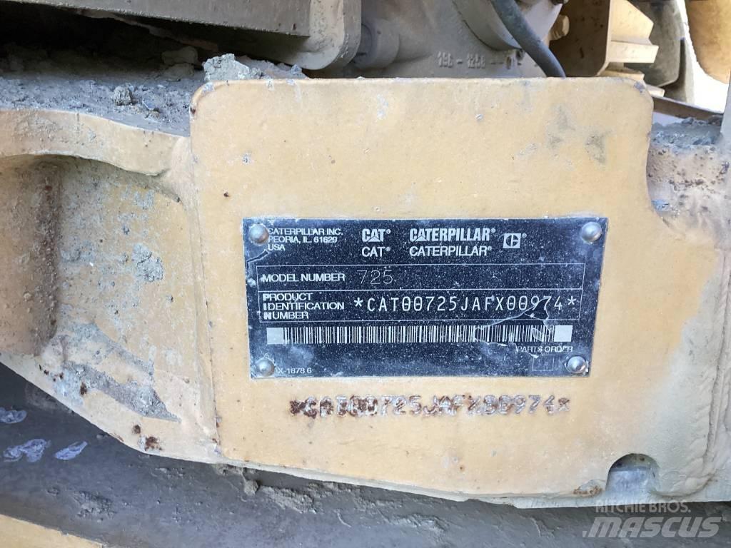CAT 725 연결식 홀러
