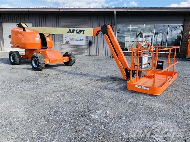 JLG 460 SJ 견인식 전동이동 리프트