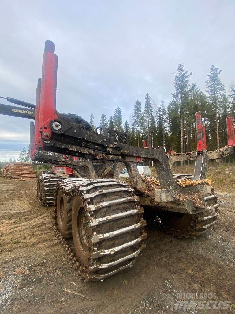 Komatsu 895 원목 포워더