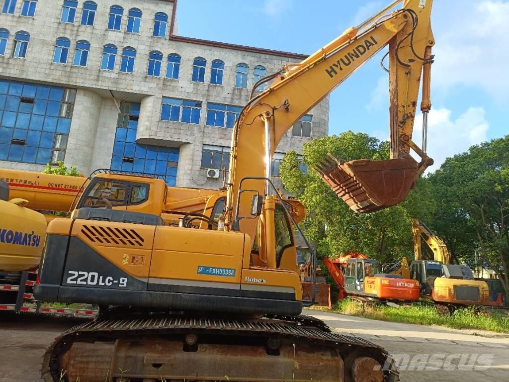 Hyundai R220LC-9 대형 굴삭기 29톤 이상