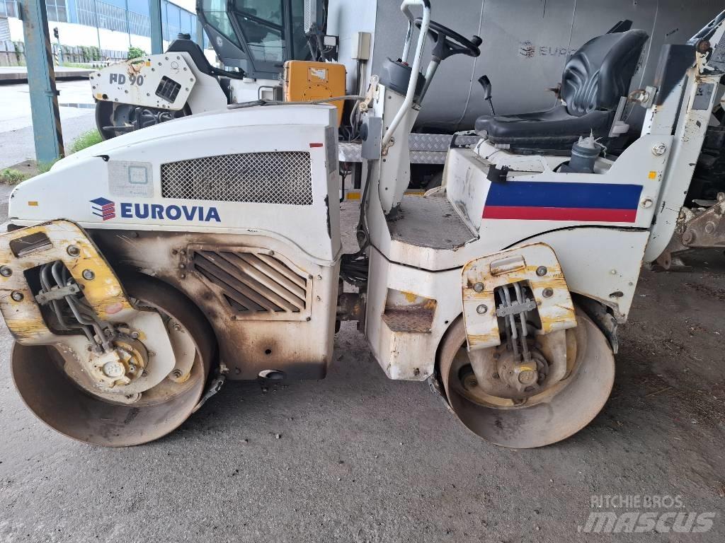 Bomag BW 120 AD-4 트윈 드럼 롤러
