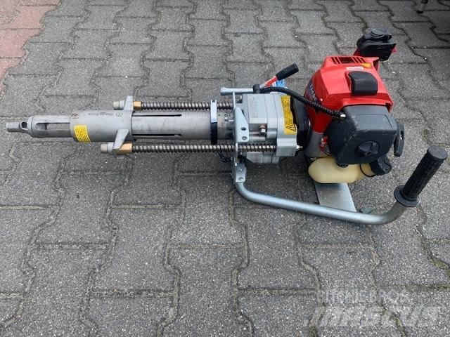 Cembre SD-9P 철로 유지보수 장비