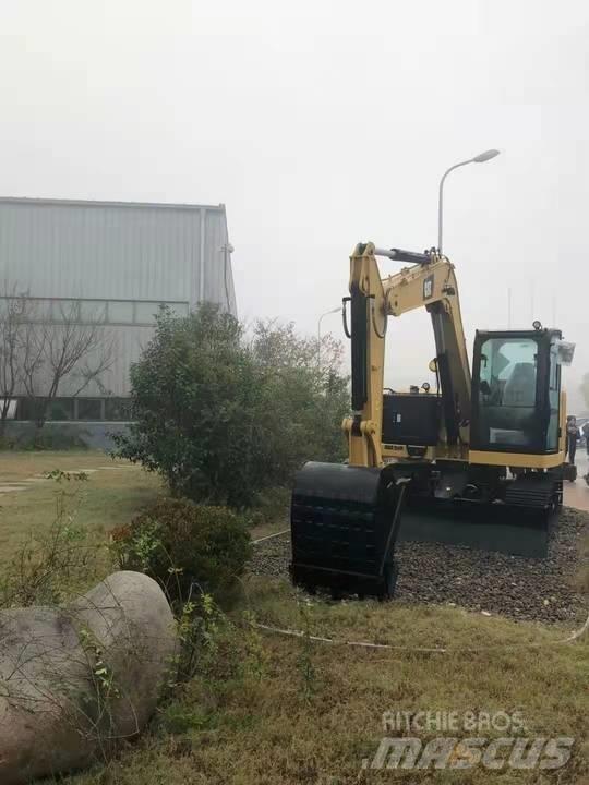 CAT 307.5 소형 굴삭기 7톤 미만