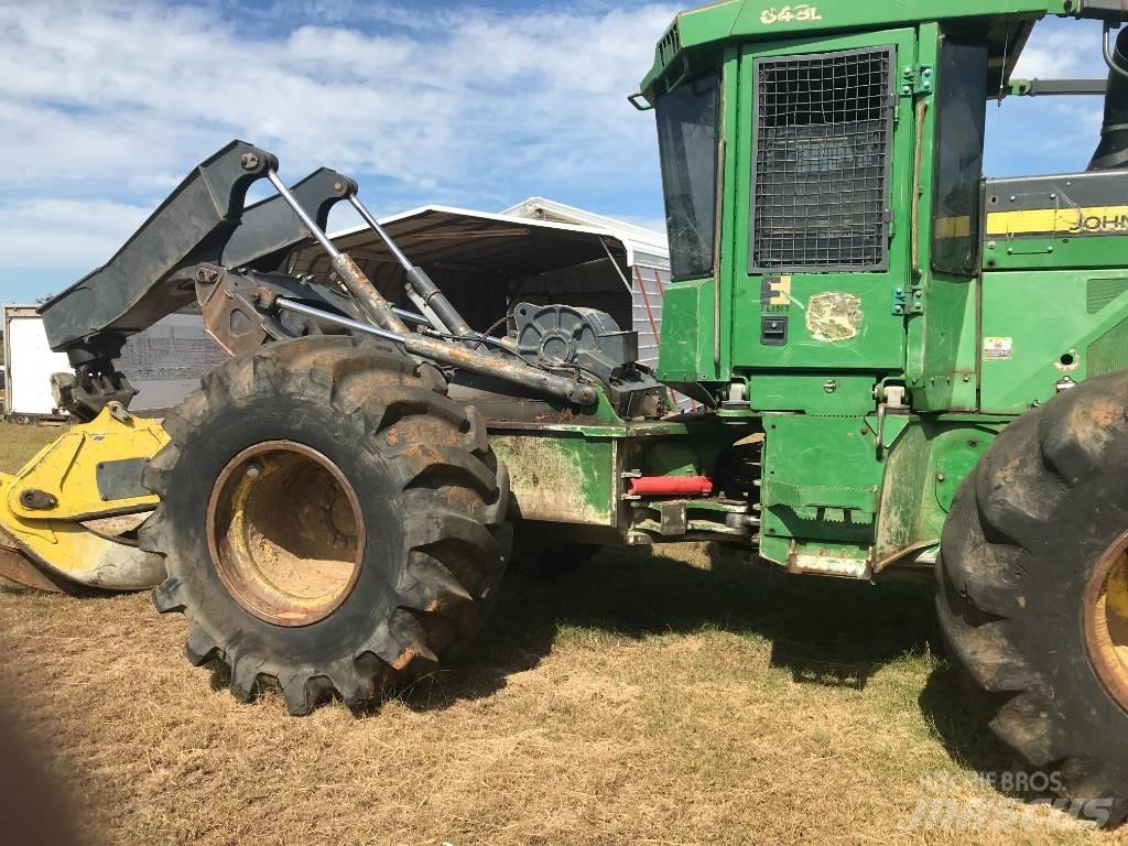 John Deere 648 L 목재스키더