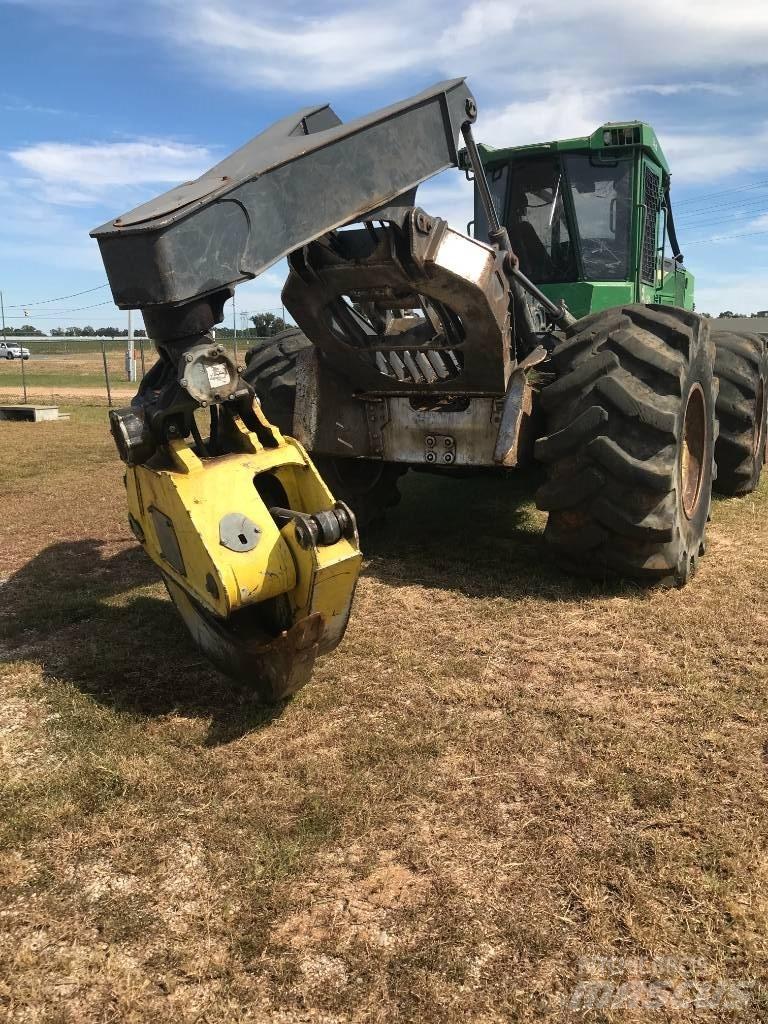John Deere 648 L 목재스키더