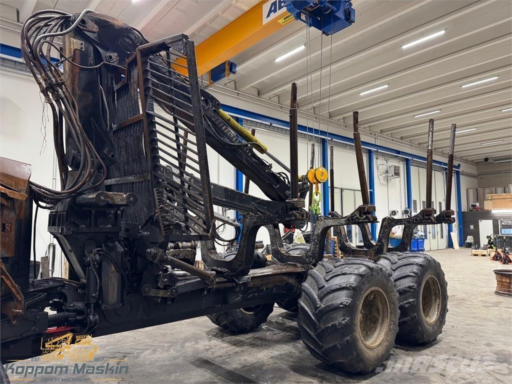 Komatsu 845 원목 포워더