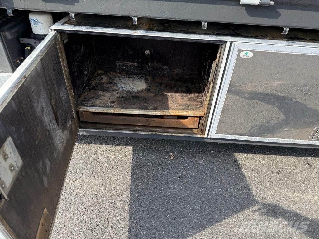 Volvo FM410 크레인 트럭