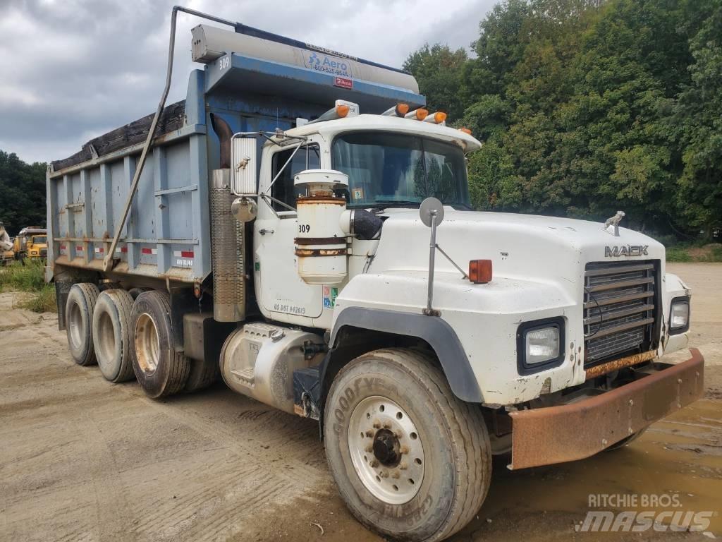 Mack RD688s 덤프 트럭