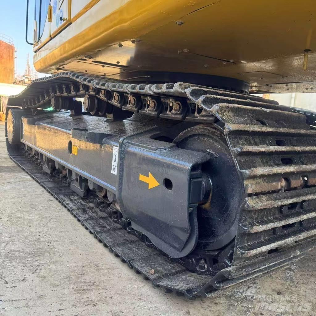 Komatsu PC 300 대형 굴삭기 29톤 이상
