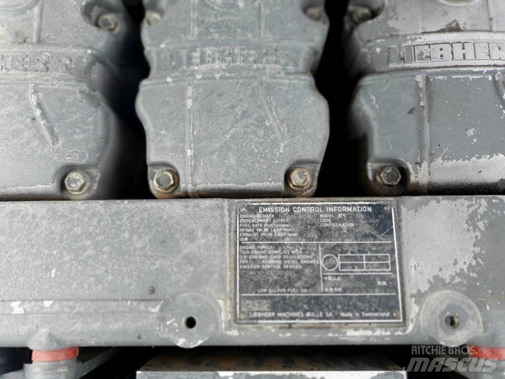 Liebherr R 906 LC 대형 굴삭기 29톤 이상