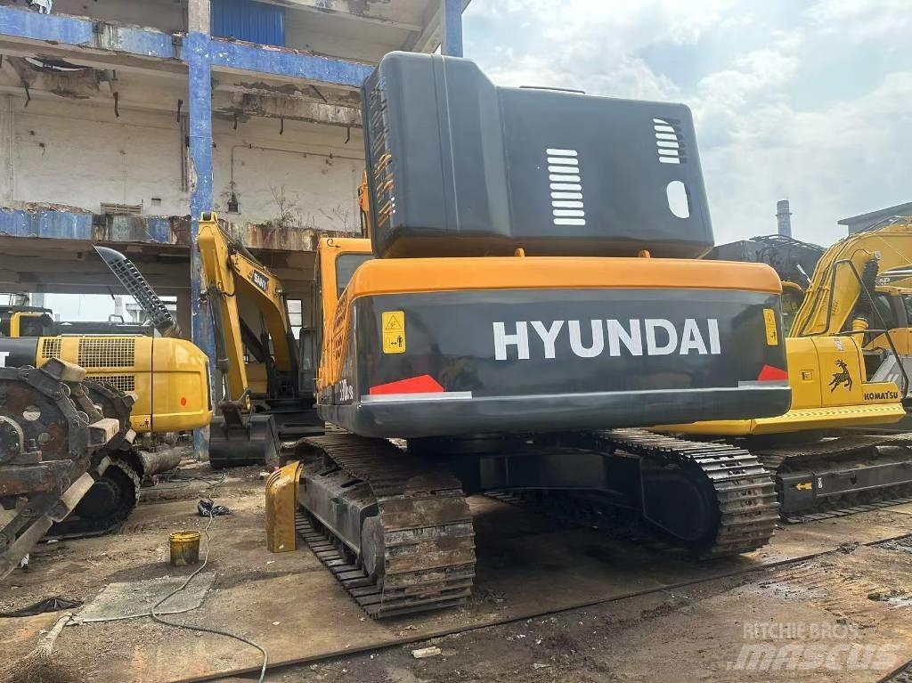 Hyundai 330-9S 대형 굴삭기 29톤 이상