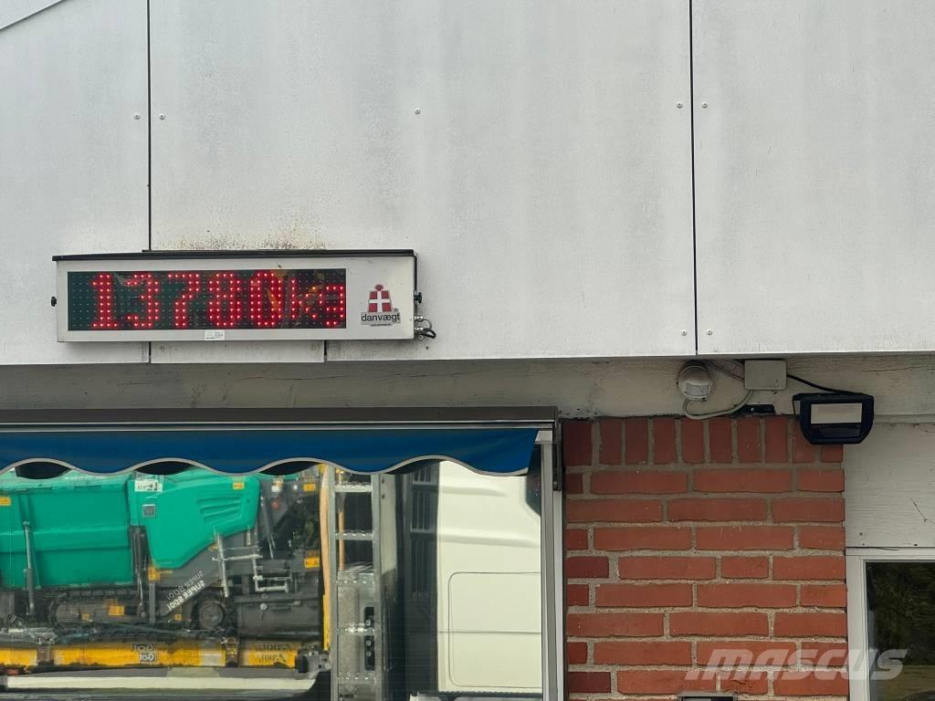 MAN TGS 35.520 훅 리프트 트럭