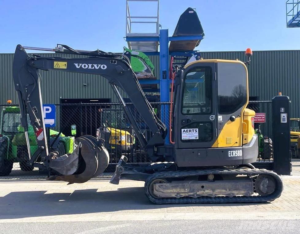 Volvo ECR 58 D 소형 굴삭기 7톤 미만