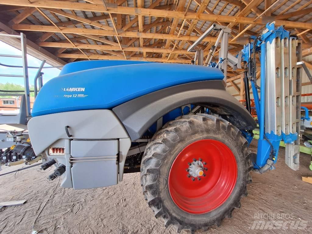 Lemken Vega 12/4000 견인형 분무기