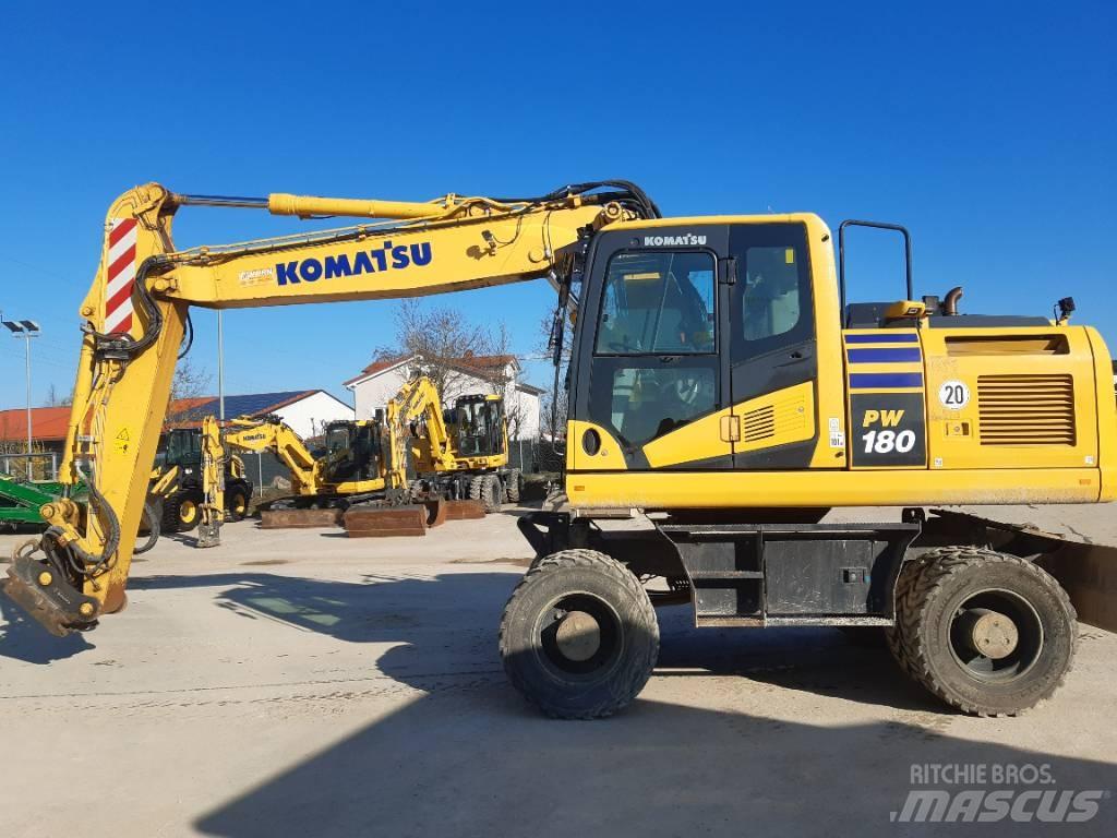 Komatsu PW180-11  휠 굴삭기