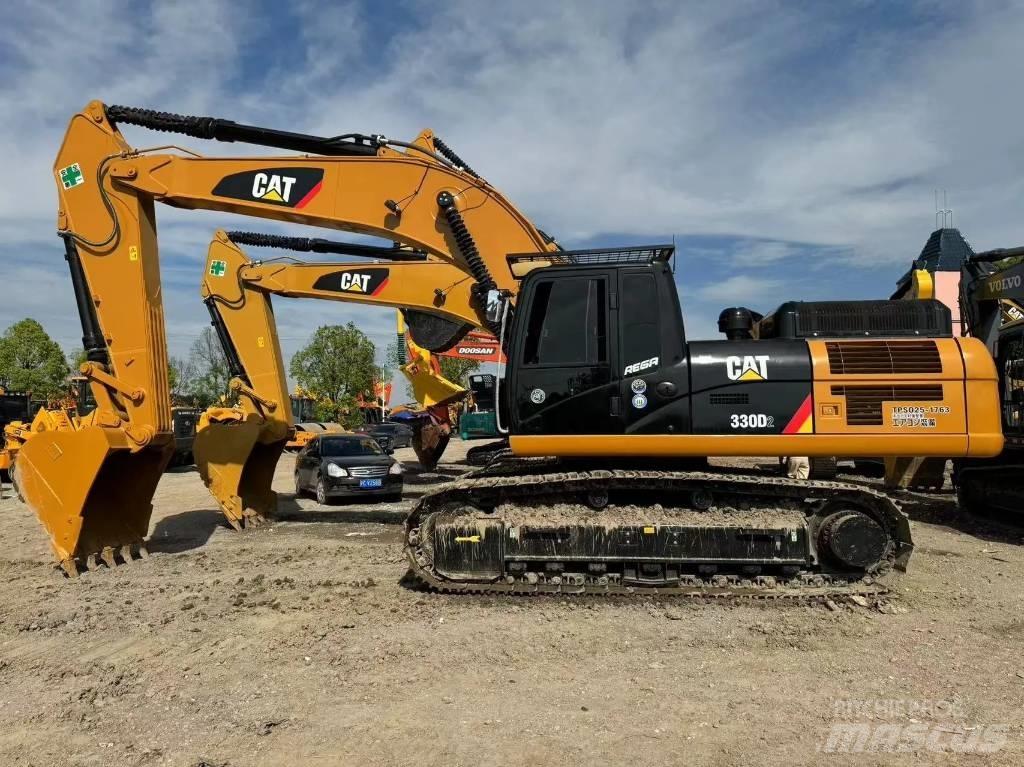 CAT 330 D2 중형굴삭기 7톤-28톤