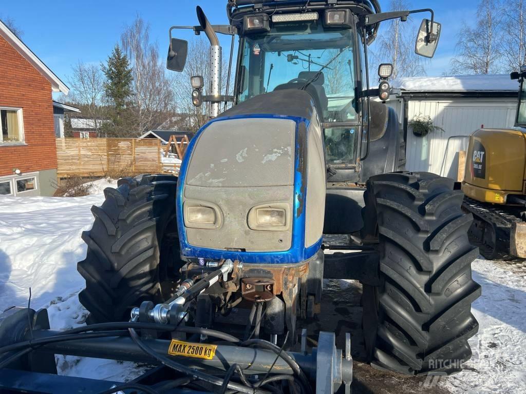 Valtra T 160 트랙터