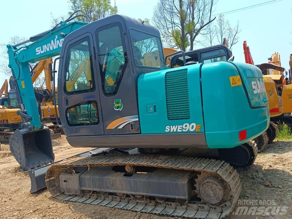 Sunward SWE90E 소형 굴삭기 7톤 미만