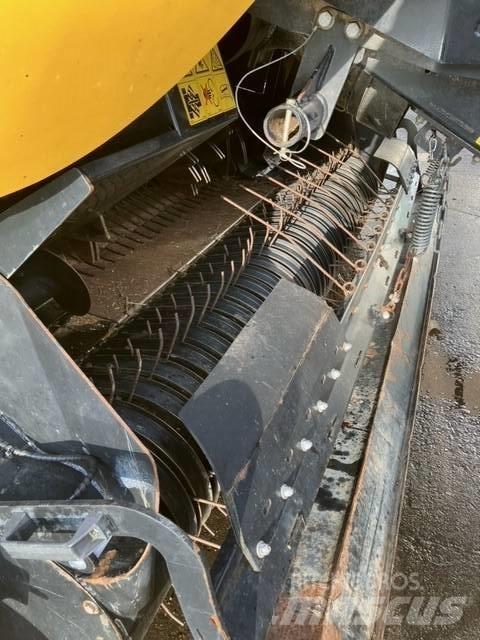 New Holland RB 125 원형 곤포기
