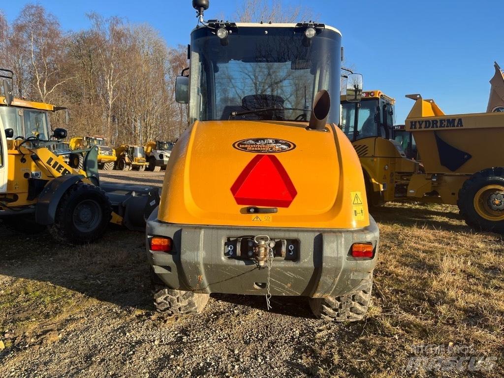 Liebherr L 506  휠로우더
