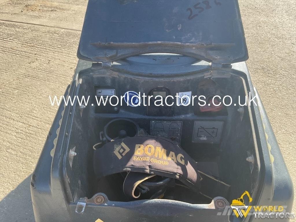 Bomag BMP 8500 진동롤러