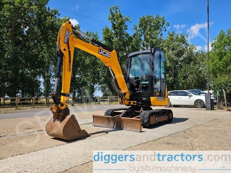 JCB 8026 CTS 소형 굴삭기 7톤 미만