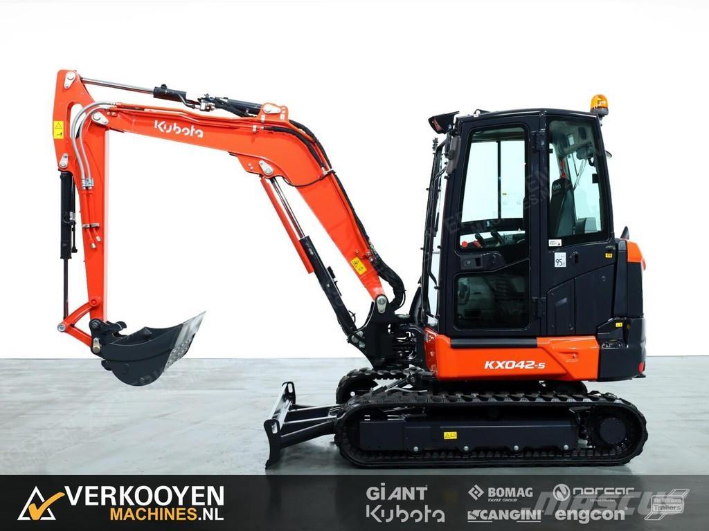 Kubota KX042-5 소형 굴삭기 7톤 미만