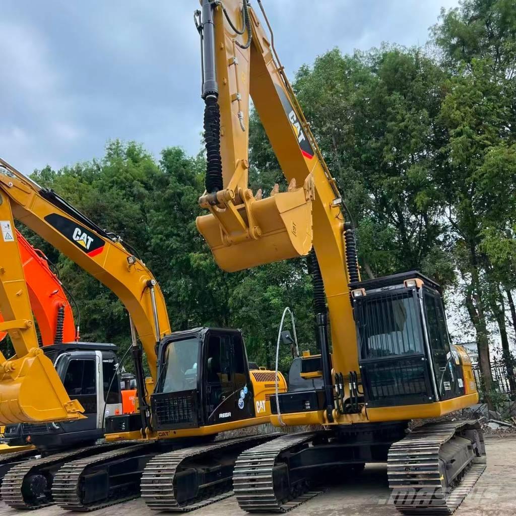 CAT 320 D 대형 굴삭기 29톤 이상