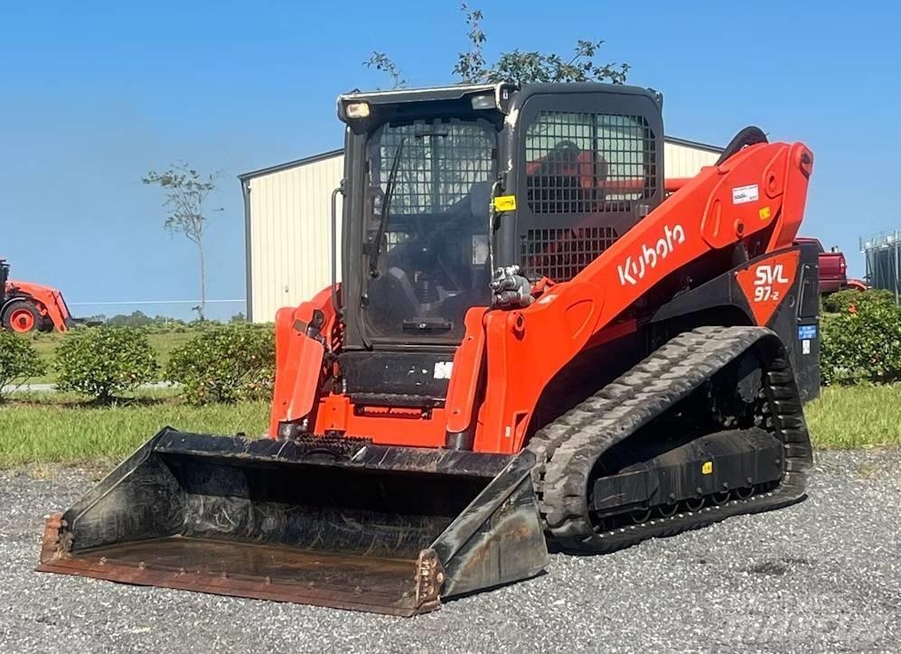 Kubota SVL 97-2  스키드로더