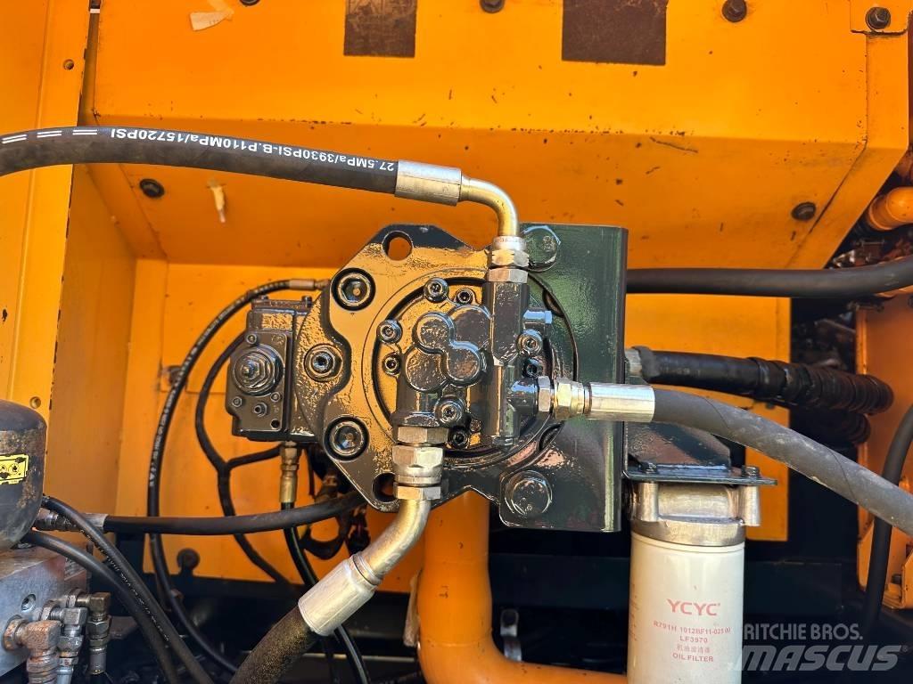 Hyundai R305LC-9s 대형 굴삭기 29톤 이상