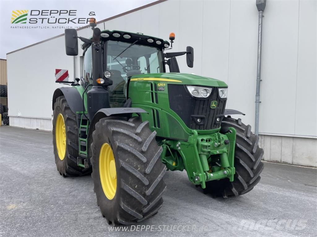 John Deere 6250R 트랙터