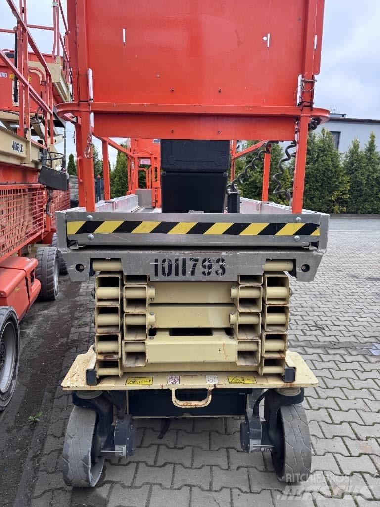 JLG 3246 ES 가위형 리프트